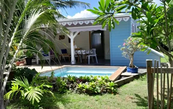 Maison Ti kaz a Max avec piscine privée, pour deux