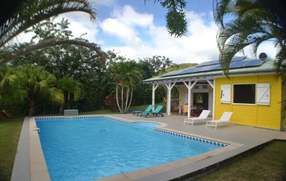 Villa avec piscine en Martinique
