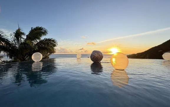 Location villa piscine PMR Martinique