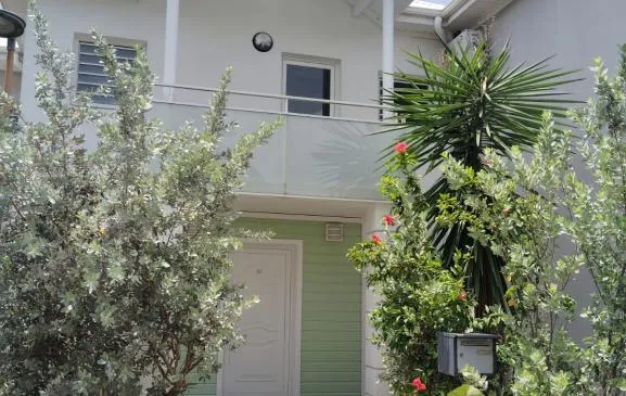 Jolie petite maison au Moule